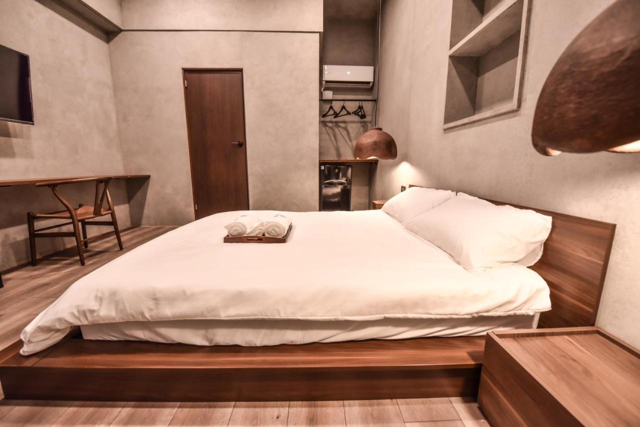 Eryang Homestay Tainan Exterior photo