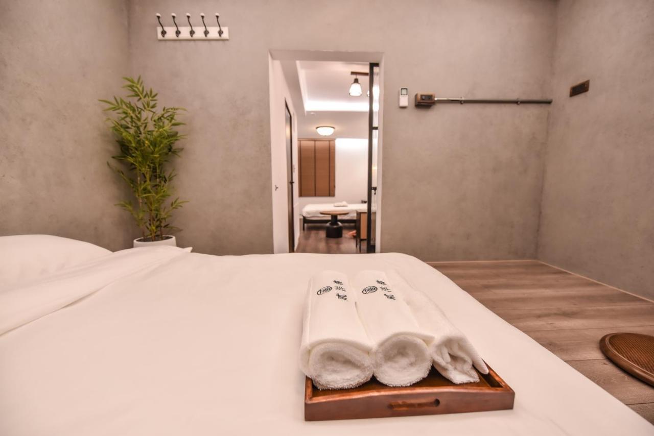 Eryang Homestay Tainan Exterior photo