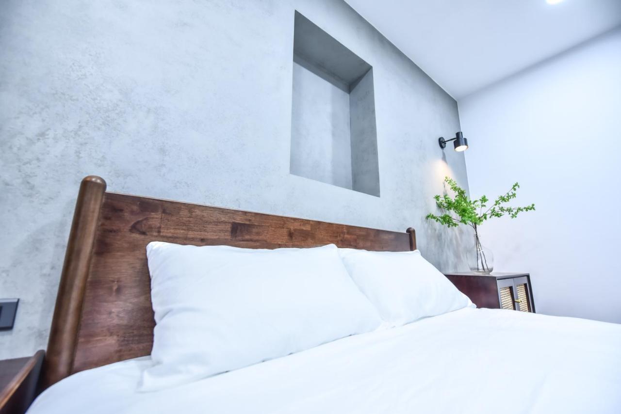 Eryang Homestay Tainan Exterior photo