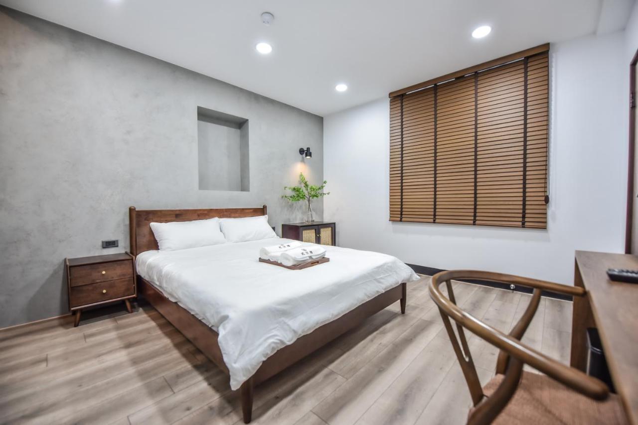 Eryang Homestay Tainan Exterior photo