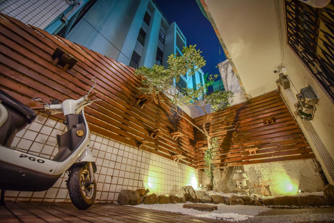 Eryang Homestay Tainan Exterior photo