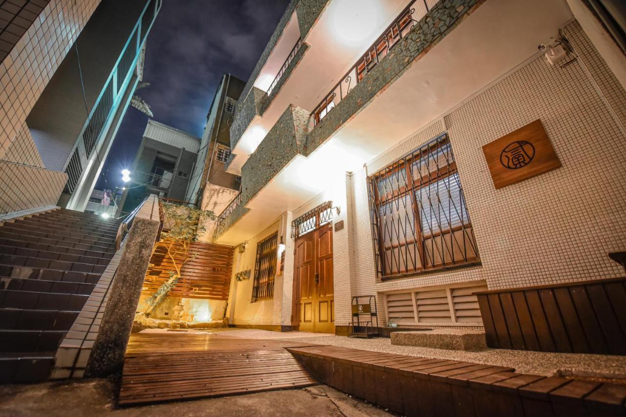 Eryang Homestay Tainan Exterior photo